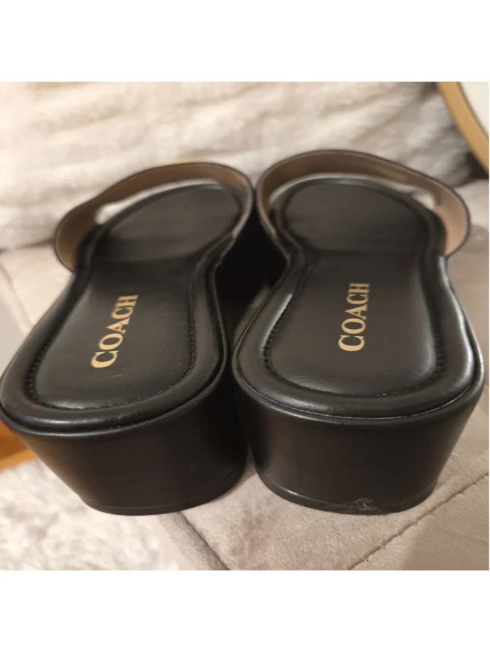 Women's Coach Eloise Black Gold Platform Slide Sandals Size 9